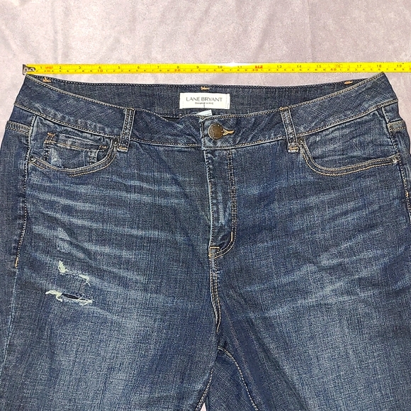 LANE BRYANT Mid-Rise Super Stretch Skinny Destressed Jeans - Picture 5 of 9